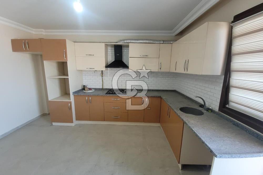 BAŞİSKELE YEŞİLYURT MAHALLESİN'DE SİTE İÇİ SATILIK 5+1 DAİRE