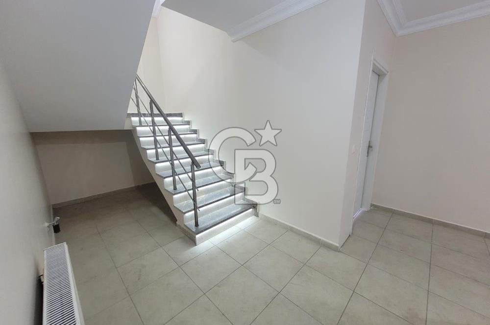 BAŞİSKELE YEŞİLYURT MAHALLESİN'DE SİTE İÇİ SATILIK 5+1 DAİRE