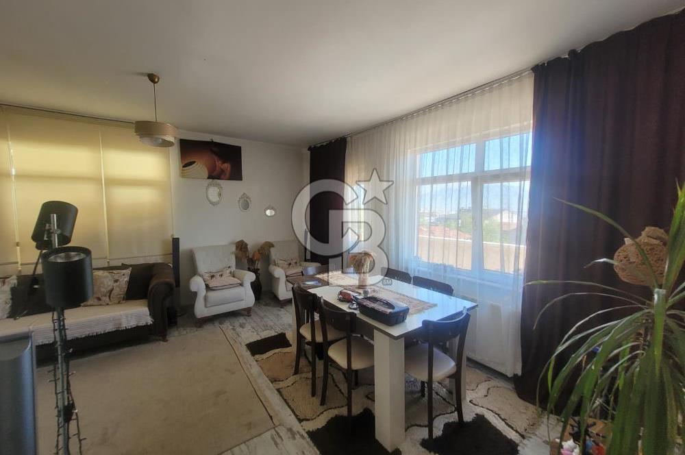 İZMİT ÇARŞI MERKEZ MANZARALI - TERASLI SATILIK 3+1 DAİRE