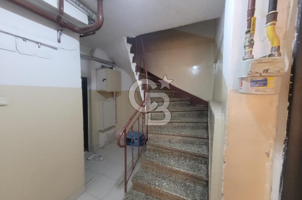 İZMİT ÇARŞI MERKEZ MANZARALI - TERASLI SATILIK 3+1 DAİRE