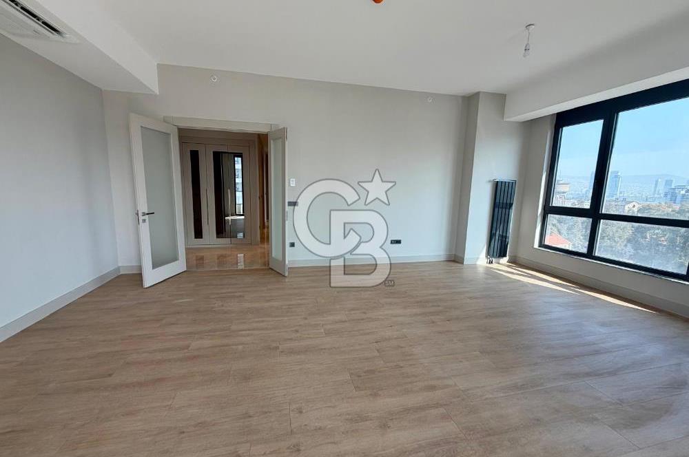 AYLİN BERENT'TEN EVORA İZMİR'DE PEYZAJ -DENİZ MANZARALI DAİRE