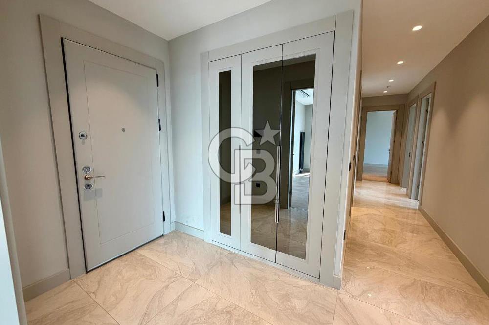 AYLİN BERENT'TEN EVORA İZMİR'DE PEYZAJ MANZARALI KİRALIK DAİRE