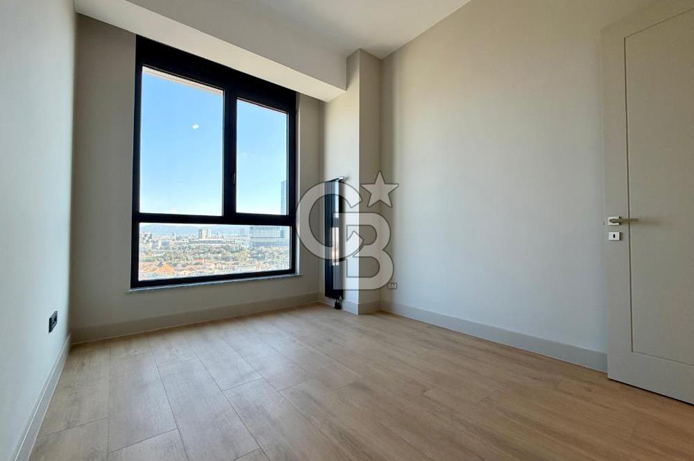 AYLİN BERENT'TEN EVORA İZMİR'DE PEYZAJ -DENİZ MANZARALI DAİRE