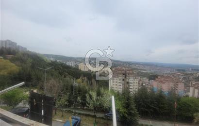 İZMİT AKÇAKOCA KONUTLARINDA ARA KAT SATILIK 3+1 DAİRE
