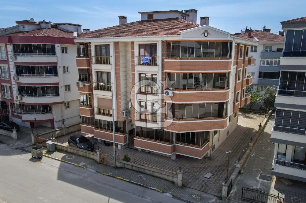 Bahçelievler Mahallesi’nde kiralık 4 + 1
