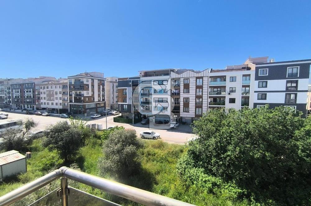 MANİSA MURADİYE EVRENOSTA 1 YAŞINDA 3+1 GENİŞ AYDINLIK DAİRE