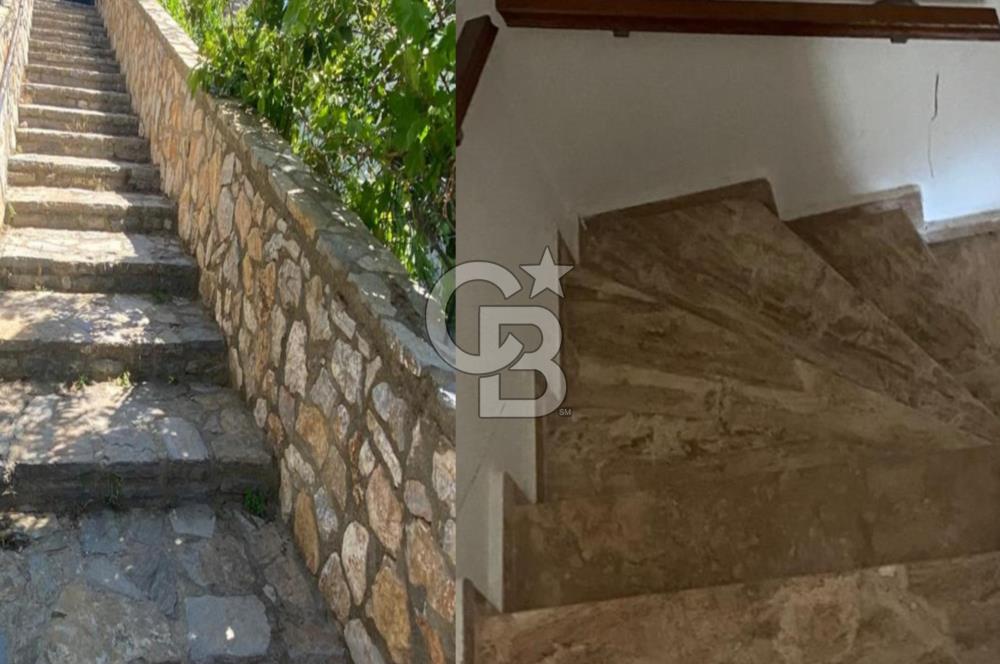 Bodrum Yokuşbaşı'nda Deniz Manzaralı 3+1 Bahçe Dubleksi