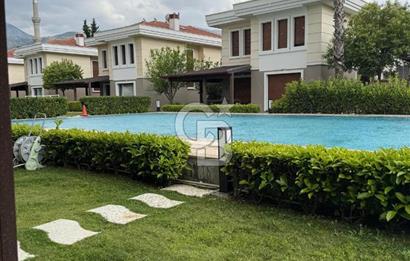 EVONA'DAN GÜZELYURT CUMBALI KONAKLARINDA 6+1 TEK MÜSTAKİL VİLLA