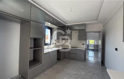 EVONADAN ÜÇPINARDA MÜSTAKİL HAVUZLU 3+1 DUBLEKS SATILIK VİLLA