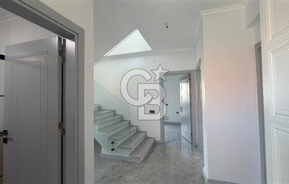 EVONADAN ÜÇPINARDA MÜSTAKİL HAVUZLU 3+1 DUBLEKS SATILIK VİLLA