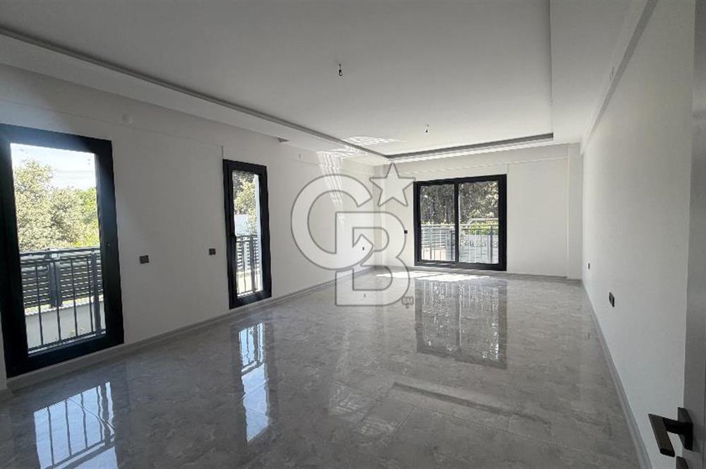 EVONADAN ÜÇPINARDA MÜSTAKİL HAVUZLU 3+1 DUBLEKS SATILIK VİLLA