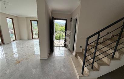 MUĞLA ULA KIZILAĞAÇTA SATILIK 4+1 DUBLEKS VİLLA