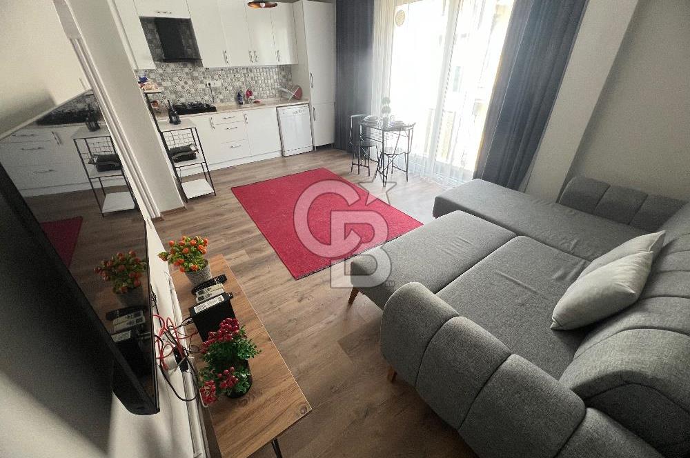 Karşıyaka Alaybey’de Eşyalı Satılık 1+1 Daire