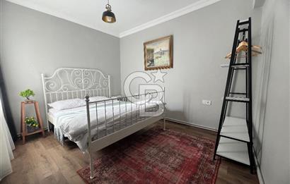 Karşıyaka Alaybey’de Eşyalı Satılık 1+1 Daire
