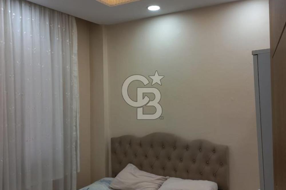 Fatih Ana Cadde Üzeri Satılık 2+1 Eşyalı Daire