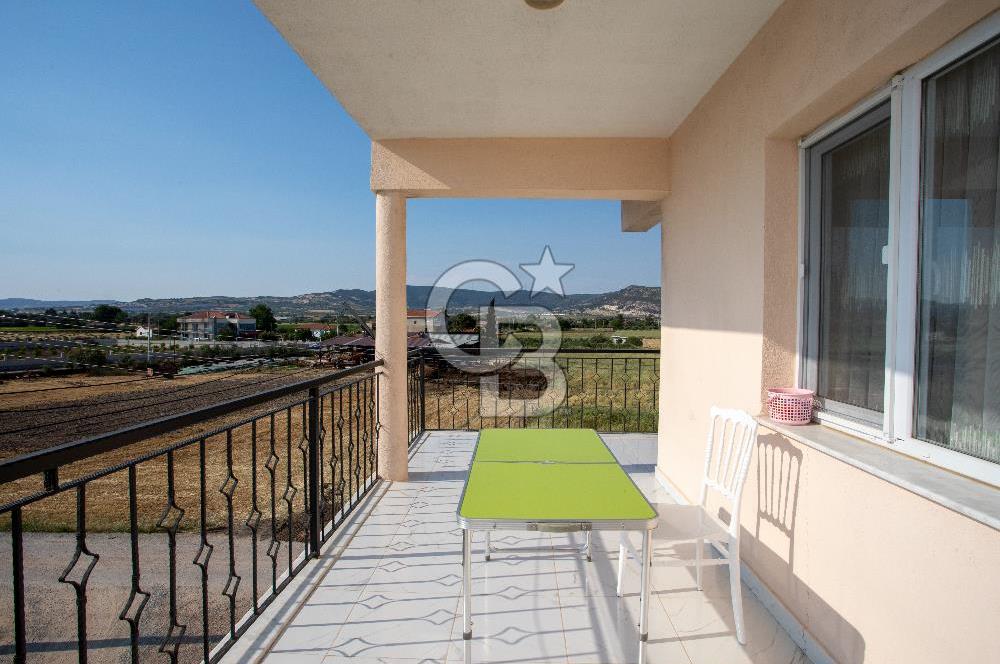 Foça Bağarası Hacıveli Mah. Satılık 3+1 Kapalı Mutfaklı Daire