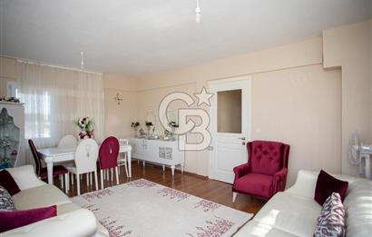 Foça Bağarası Hacıveli Mah. Satılık 3+1 Kapalı Mutfaklı Daire