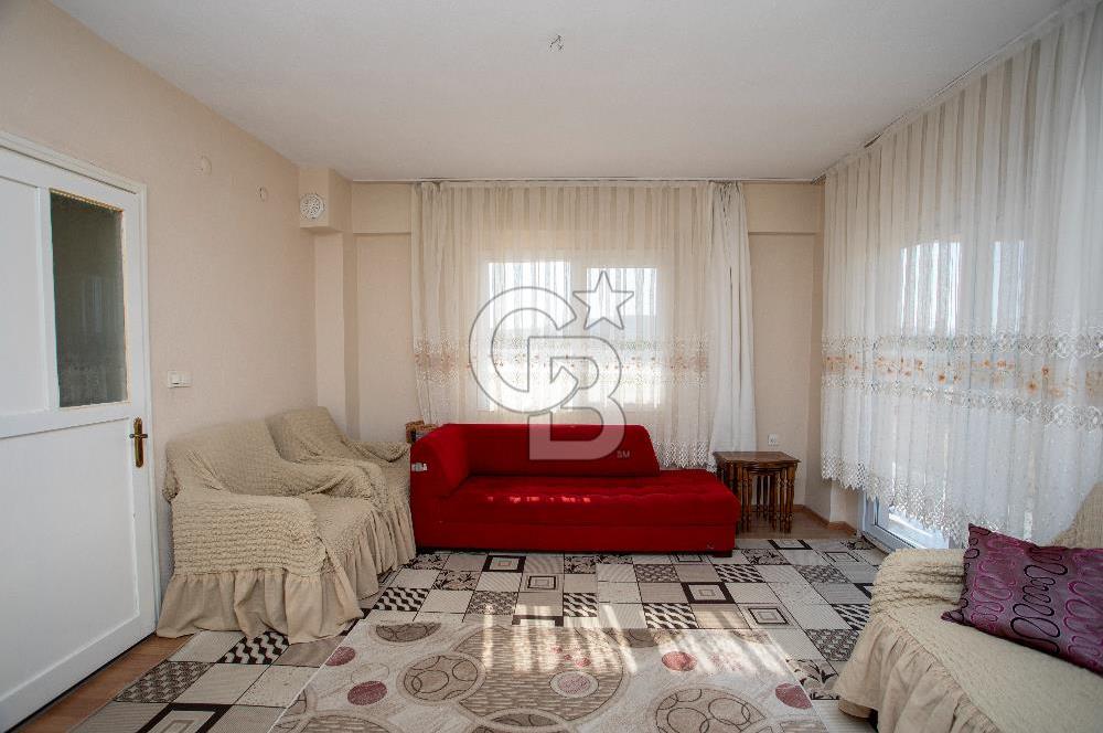 Foça Bağarası Hacıveli Mah. Satılık 3+1 Daire