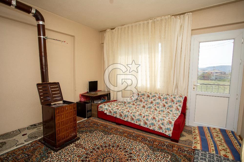 Foça Bağarası Hacıveli Mah. Satılık 3+1 Daire