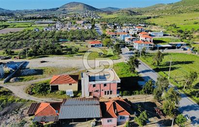Foça Gerenköy'de Satılık İş Yeri ve Konut