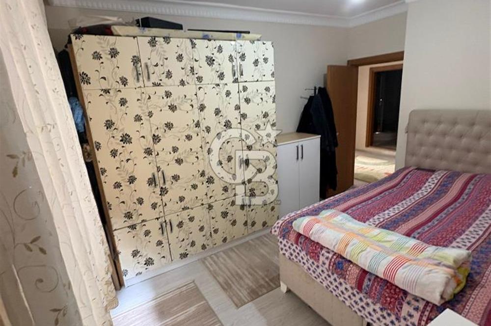 KARLIBAYIRDA MERKEZİ KONUMDA 3+1 ARA KAT DAİRE