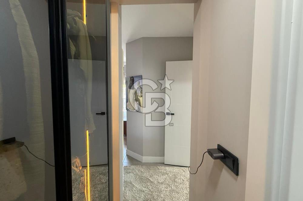 ÇİĞLİ BALATÇIK AZEL DELUXE SİTESİ'NDE TERASLI LÜKS SATILIK 2+1 DAİRE