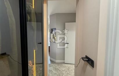 ÇİĞLİ BALATÇIK AZEL DELUXE SİTESİ'NDE TERASLI LÜKS SATILIK 2+1 DAİRE