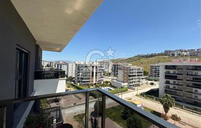 ÇİĞLİ BALATÇIK AZEL DELUXE SİTESİ'NDE TERASLI LÜKS SATILIK 2+1 DAİRE