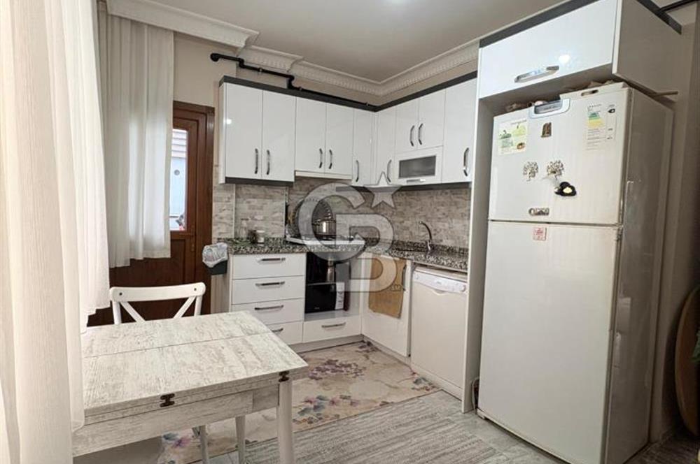 KARLIBAYIRDA MERKEZİ KONUMDA 3+1 ARA KAT DAİRE