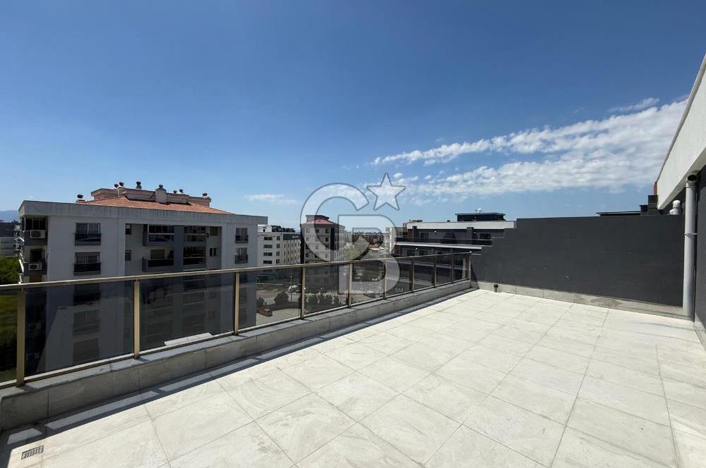 ÇİĞLİ BALATÇIK AZEL DELUXE SİTESİ'NDE TERASLI LÜKS SATILIK 2+1 DAİRE