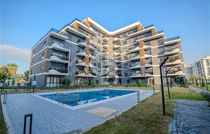 ÇİĞLİ BALATÇIK AZEL DELUXE SİTESİ'NDE TERASLI LÜKS SATILIK 2+1 DAİRE