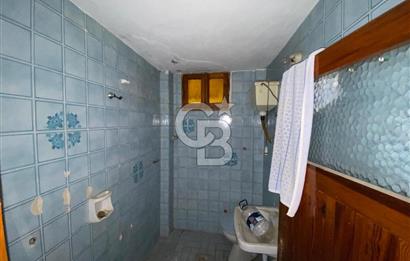 İzmir Narlıdere Altınevler mahallesinde satılık müstakil 7+1 villa 