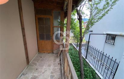 İzmir Narlıdere Altınevler mahallesinde satılık müstakil 7+1 villa 