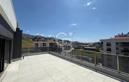 ÇİĞLİ BALATÇIK AZEL DELUXE SİTESİ'NDE TERASLI LÜKS SATILIK 2+1 DAİRE
