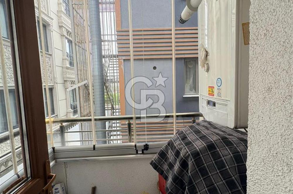 KARLIBAYIRDA MERKEZİ KONUMDA 3+1 ARA KAT DAİRE