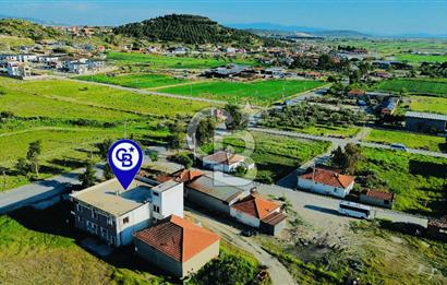 Foça Gerenköy'de Satılık İş Yeri ve Konut