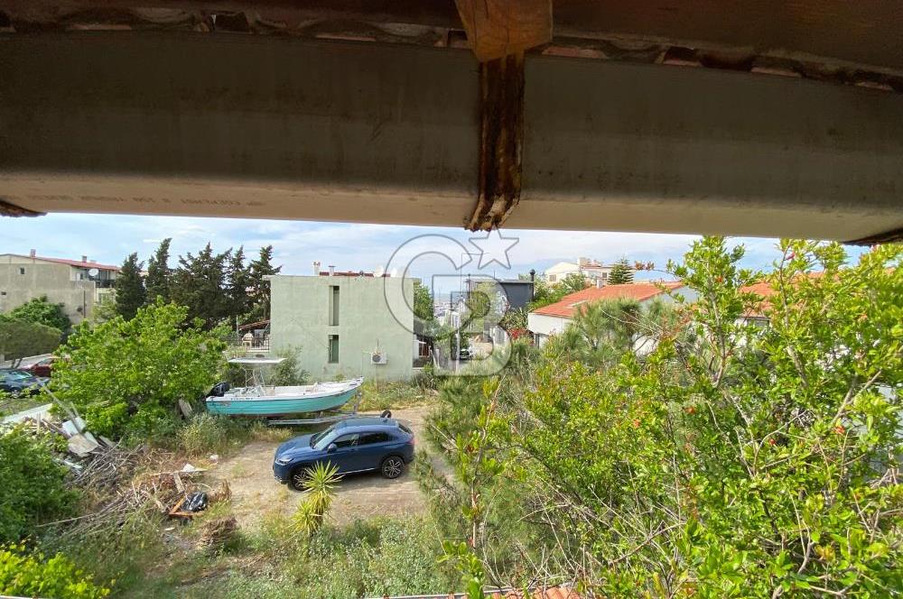 İzmir Narlıdere Altınevler mahallesinde satılık müstakil 7+1 villa 