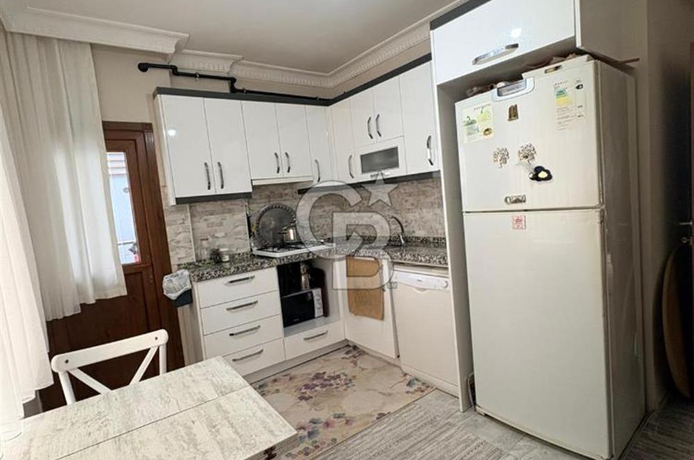 KARLIBAYIRDA MERKEZİ KONUMDA 3+1 ARA KAT DAİRE