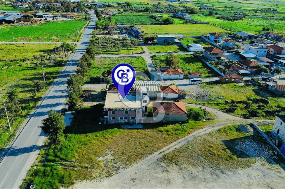 Foça Gerenköy'de Satılık İş Yeri ve Konut