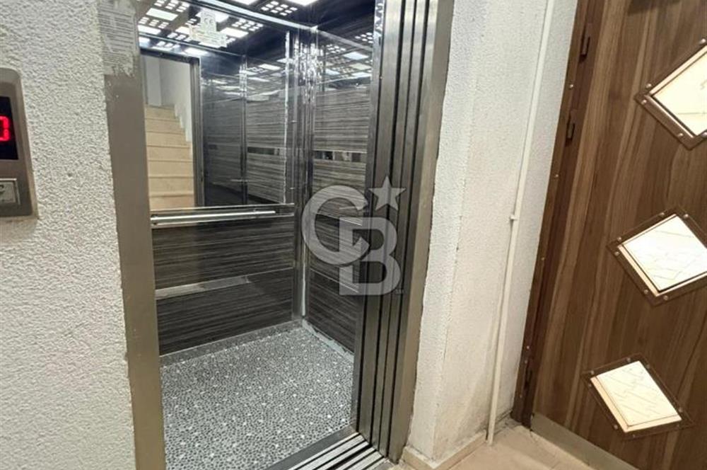 KARLIBAYIRDA MERKEZİ KONUMDA 3+1 ARA KAT DAİRE