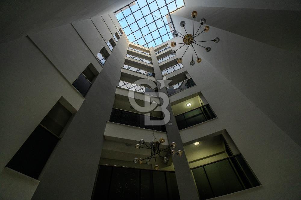 ÇİĞLİ BALATÇIK AZEL DELUXE SİTESİ'NDE TERASLI LÜKS SATILIK 2+1 DAİRE