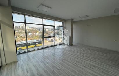 Tuzla Hatboyu Caddesinde Belediye karşısı 1+1 Kiralık Ofis