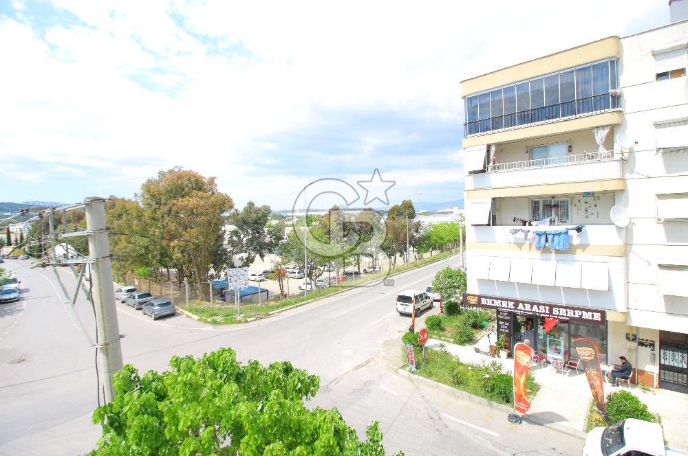 Gaziemir Gazi Mahallesinde Kiralık Geniş 3+1 Daire