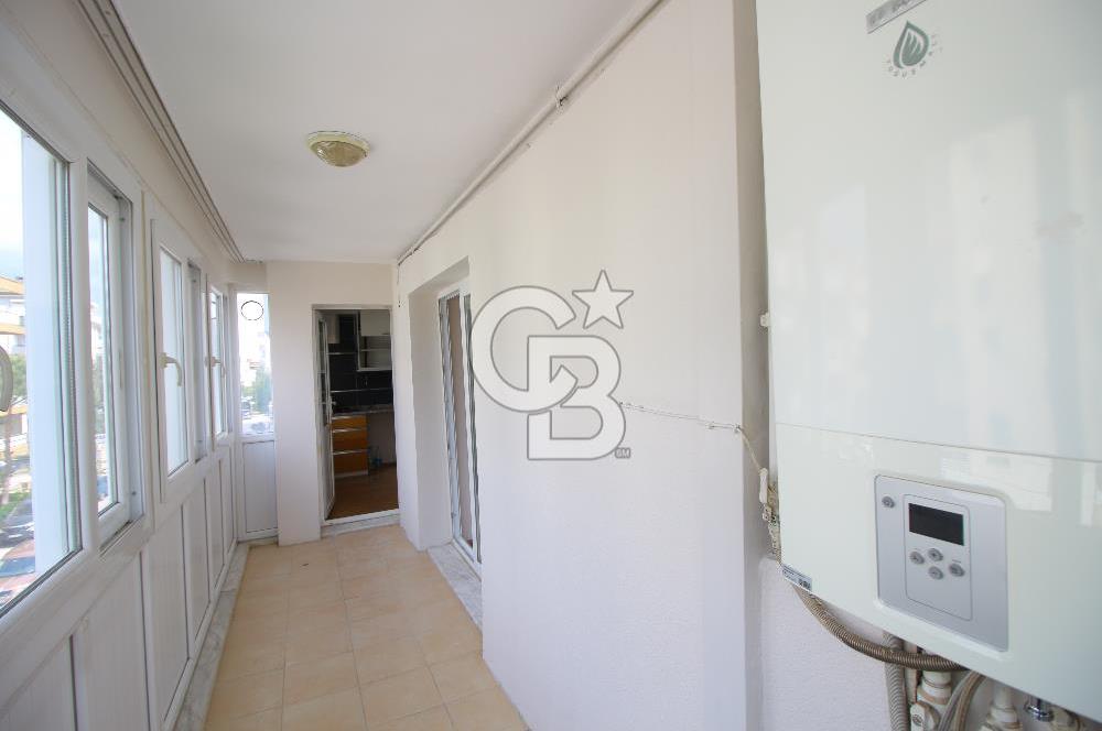 Gaziemir Gazi Mahallesinde Kiralık Geniş 3+1 Daire