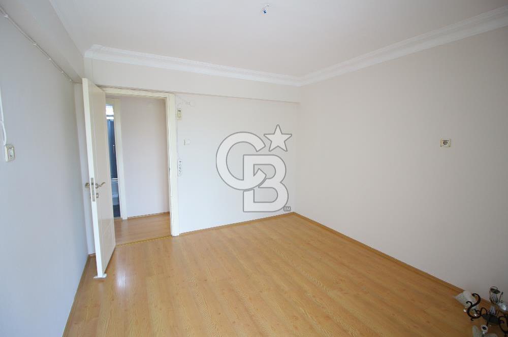 Gaziemir Gazi Mahallesinde Kiralık Geniş 3+1 Daire