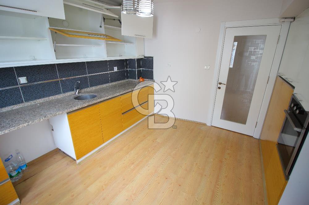 Gaziemir Gazi Mahallesinde Kiralık Geniş 3+1 Daire