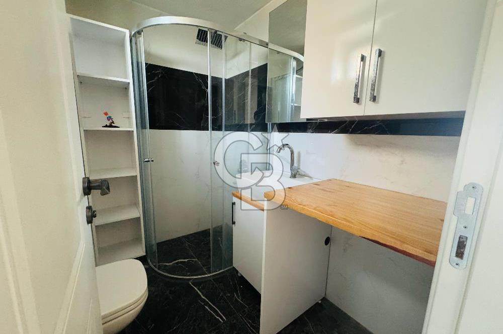 Foça Bağarası Villalar Bölgesinde Kiralık 4+1 Havuzlu Villa