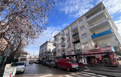 SİNCAN MAREŞAL'DE HARİKA KONUM,CADDE ÜZERİ SATILIK 3+1 DAİRE