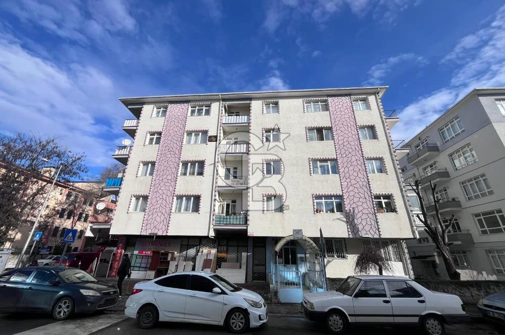 SİNCAN MAREŞAL'DE HARİKA KONUM,CADDE ÜZERİ SATILIK 3+1 DAİRE