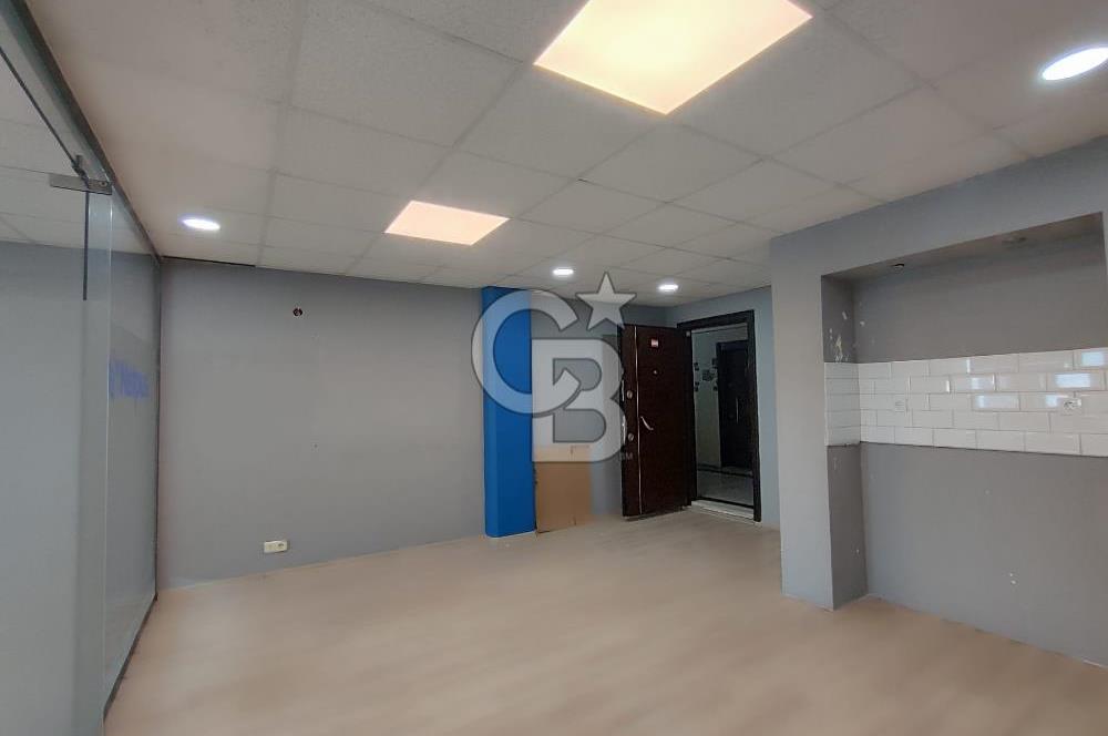 Karabağlar Yeşillik Cad. Üzeri 50m² Kiralık Ofis